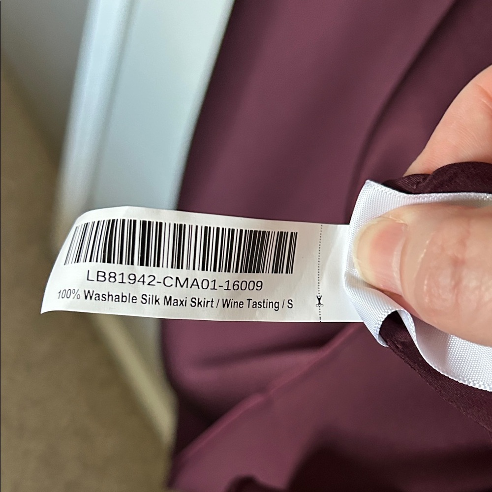 Quince Burgundy Silk Maxi Skirt S - Picture 6 of 6